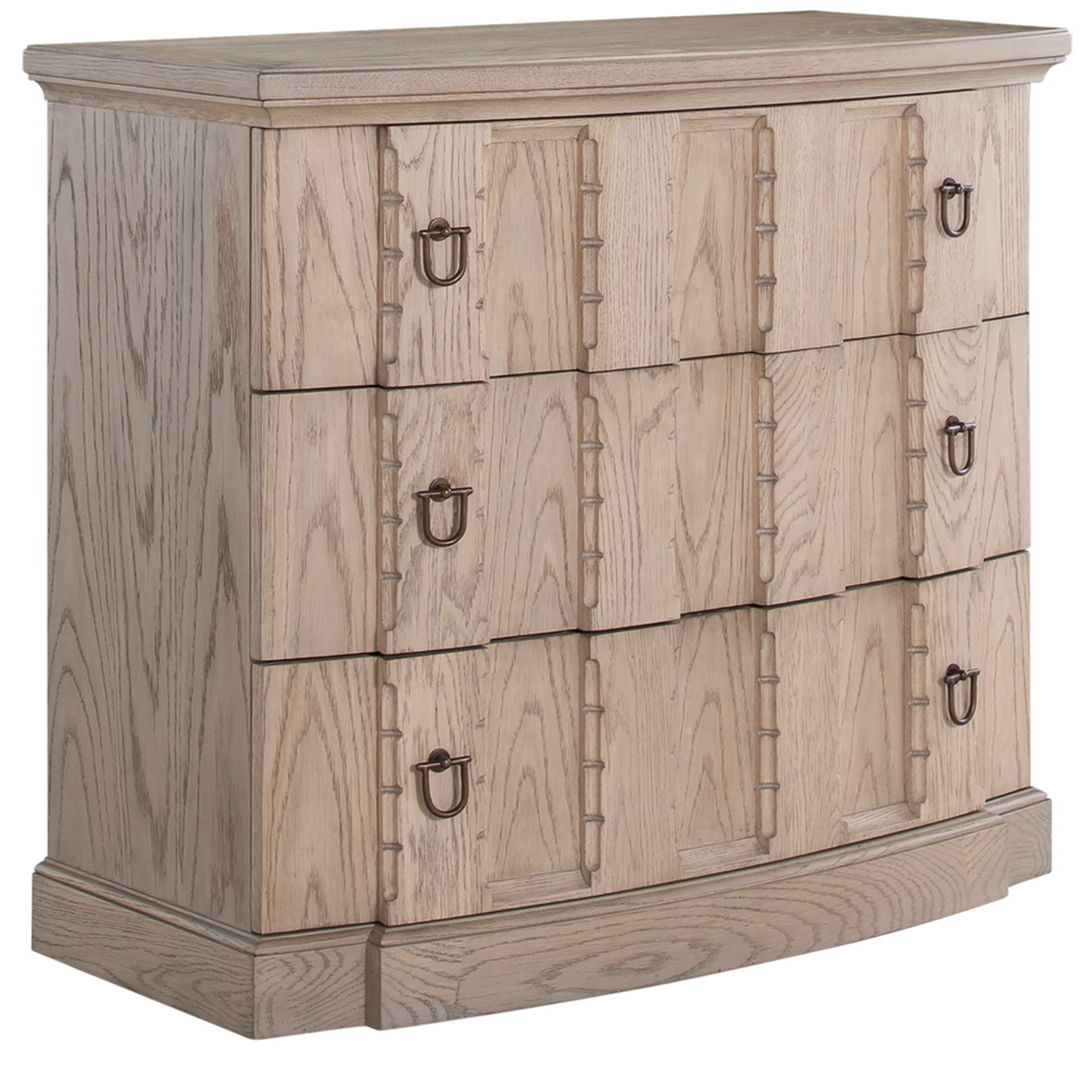 Antonio Chest