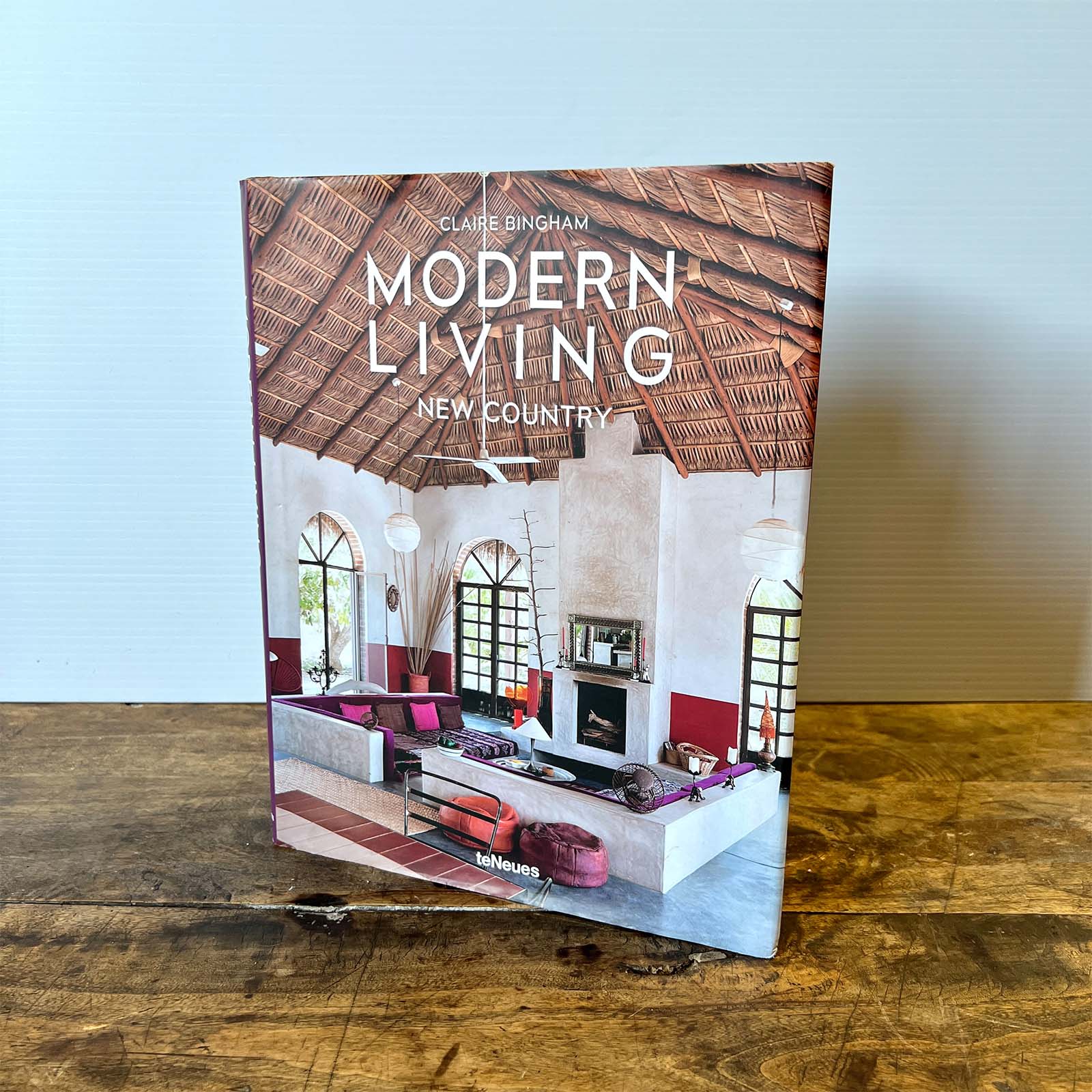 Modern Living - New Country