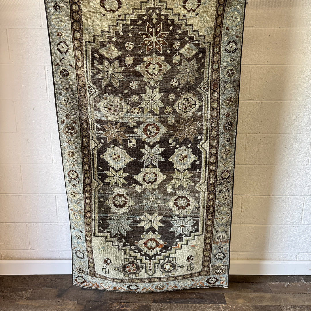 Vintage Rug No. 178