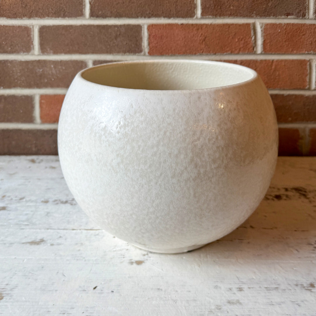 10.5" Pot - White
