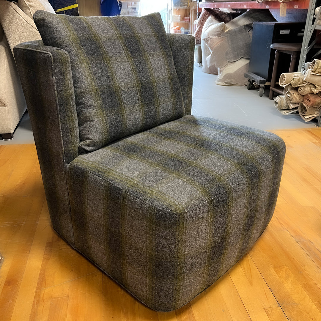 Lochlan Swivel Chair