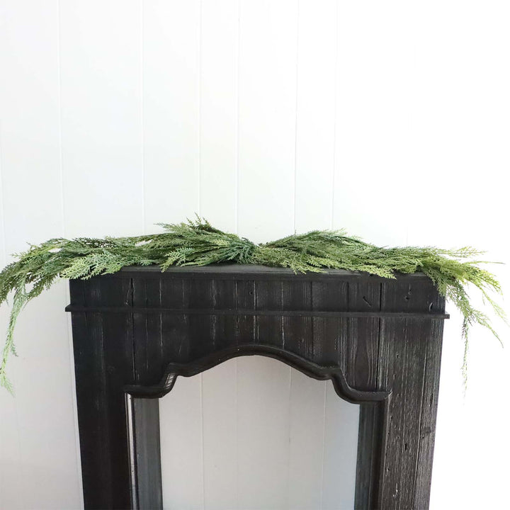 65" Cedar Mantel Swag