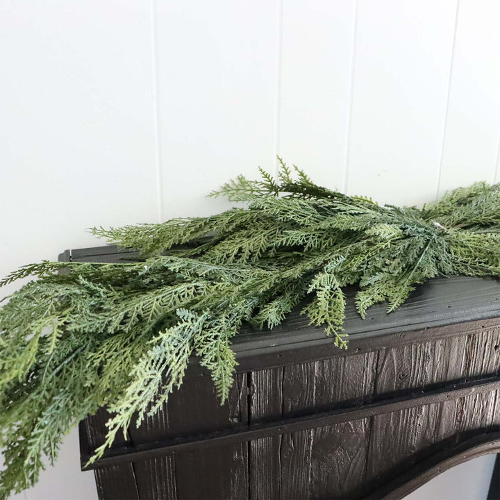 65" Cedar Mantel Swag