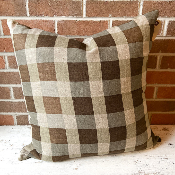 22" x 22" Pillow