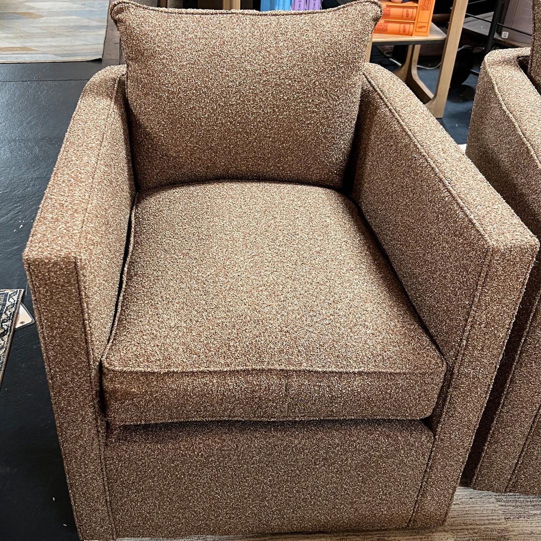 Rothko Swivel Chair