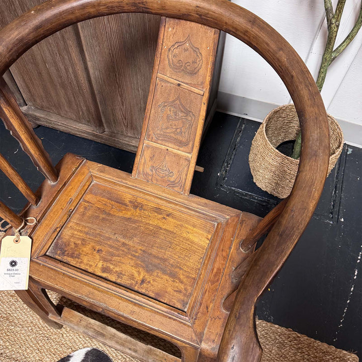 Antique Oxbow Chair No. 1