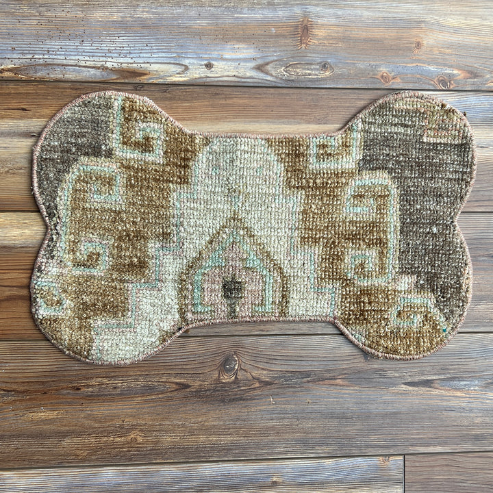 Dog Mat No. 11