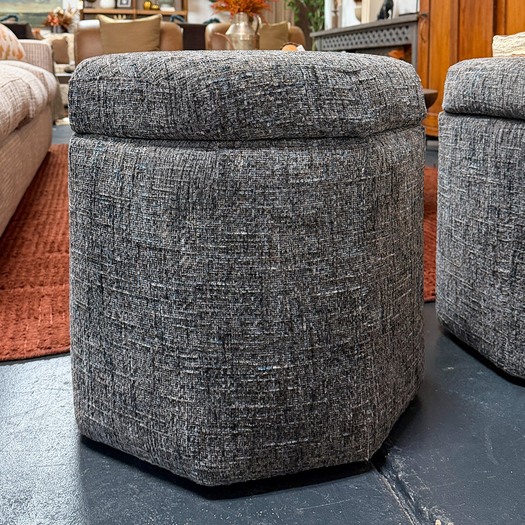 Othello 20" Storage Ottoman