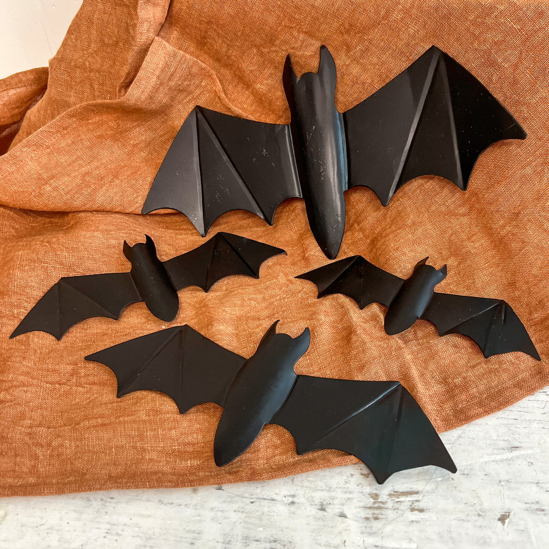 Black Metal Bat