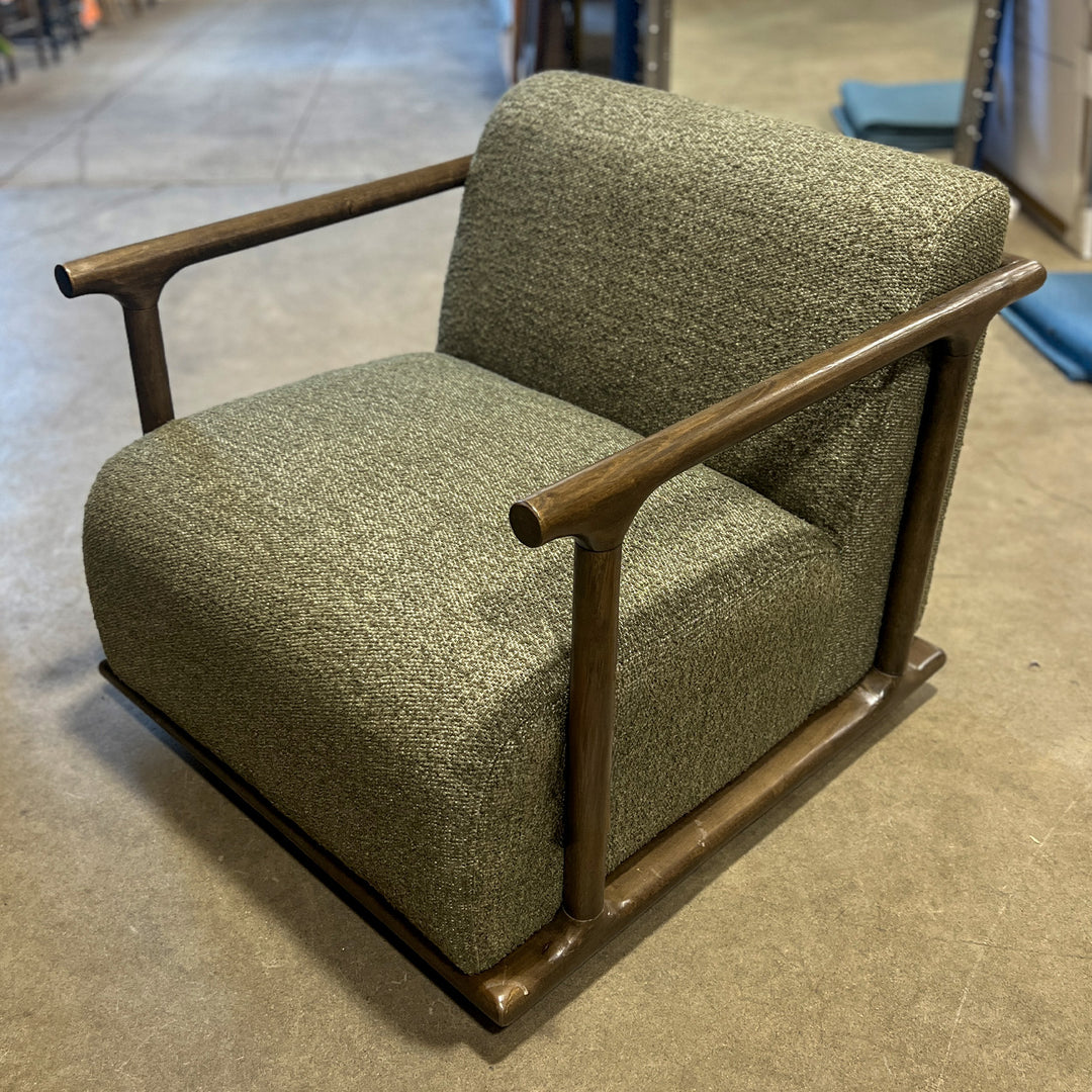 Luci Swivel Chair