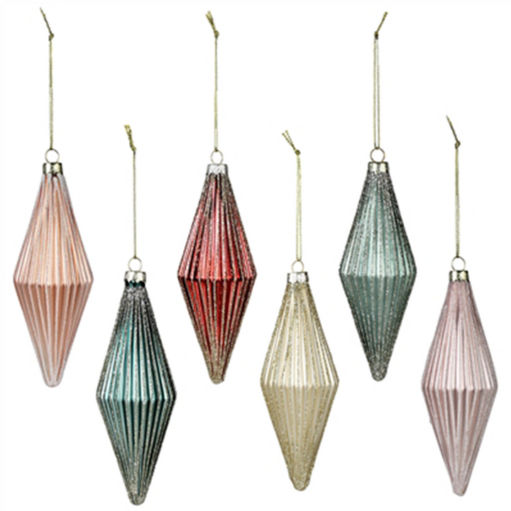 Ribbed Ornament