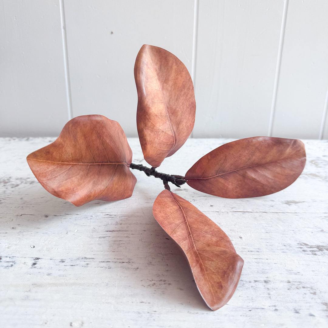 Magnolia Pick - Cinnamon