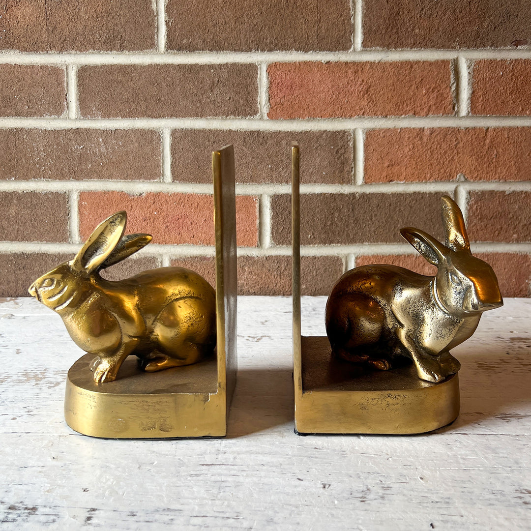 Rabbit Bookend