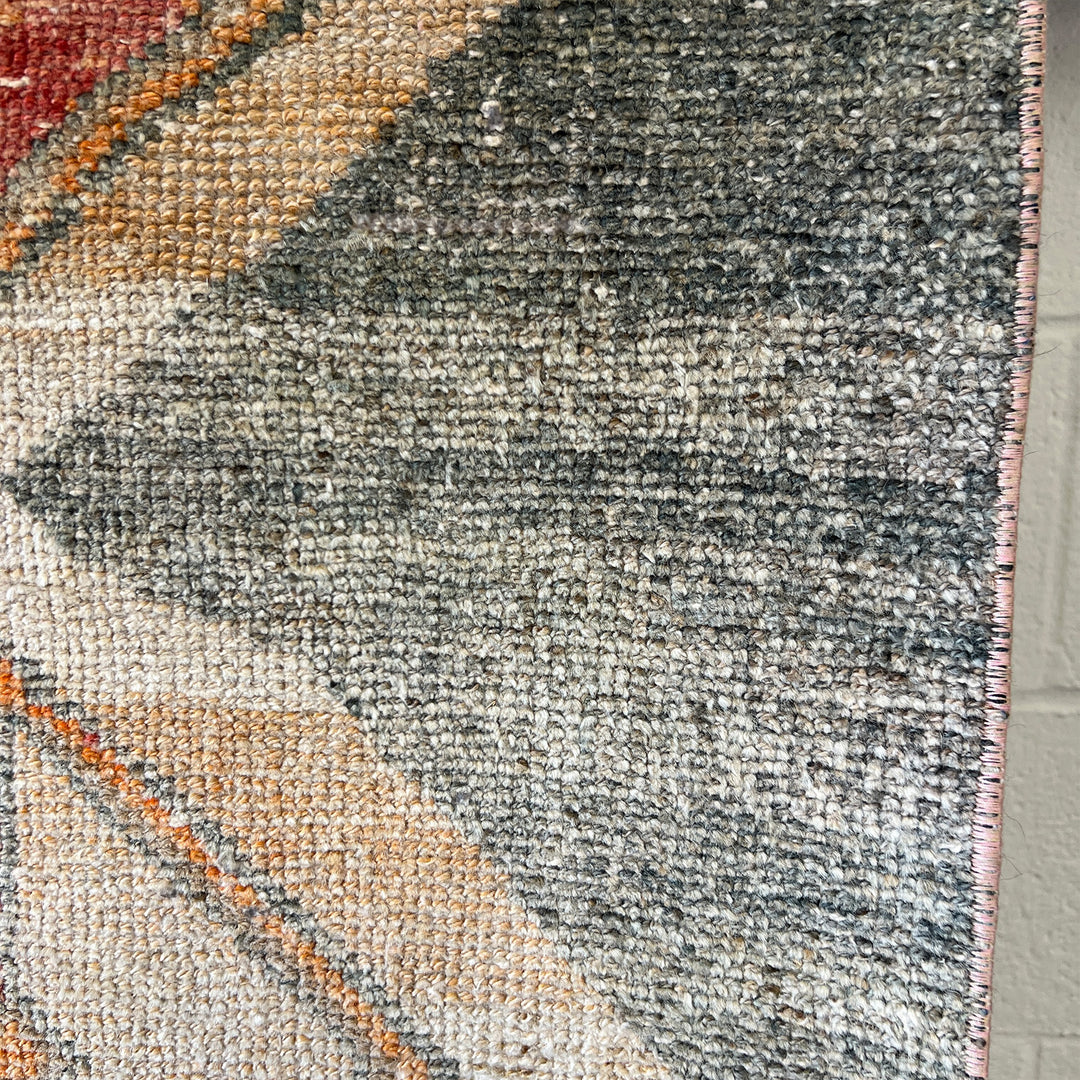 Vintage Rug No. 195