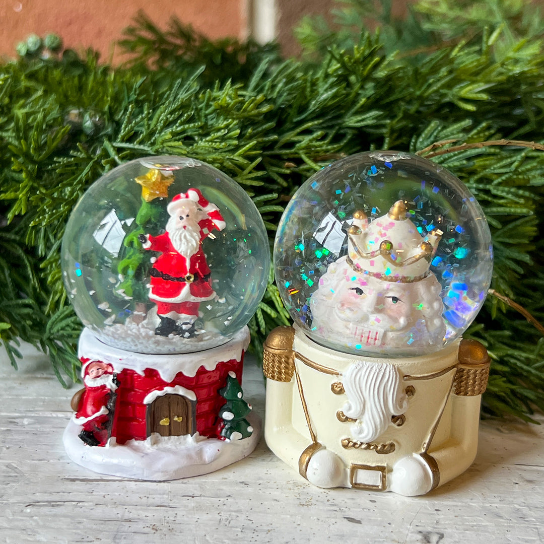Nutcracker Snowglobe