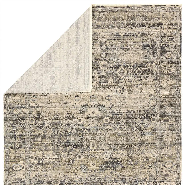 7'6" x 9'7" Rug