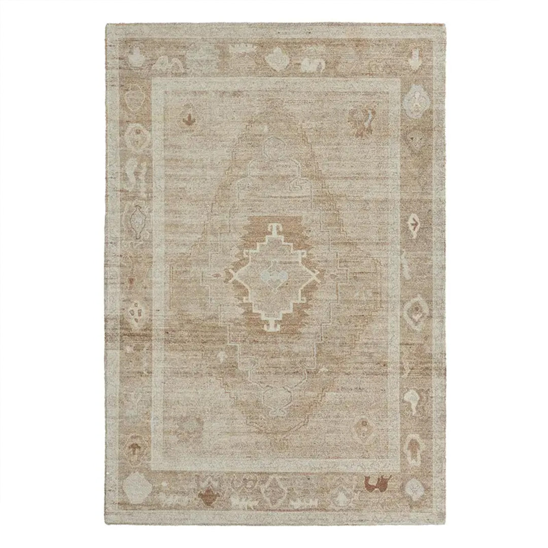 7’9" x 9’9" Rug