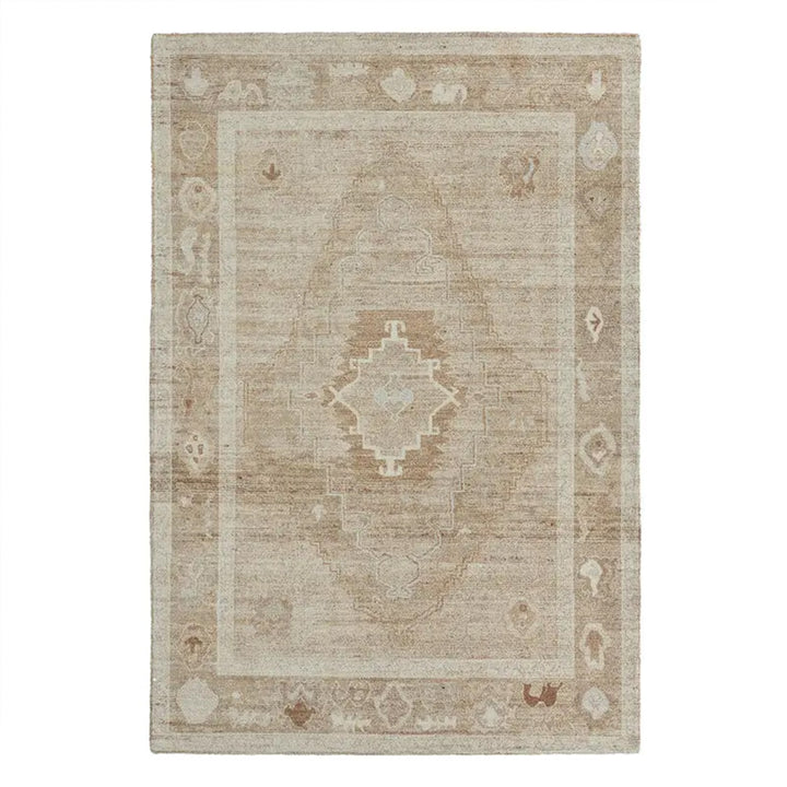 7’9" x 9’9" Rug