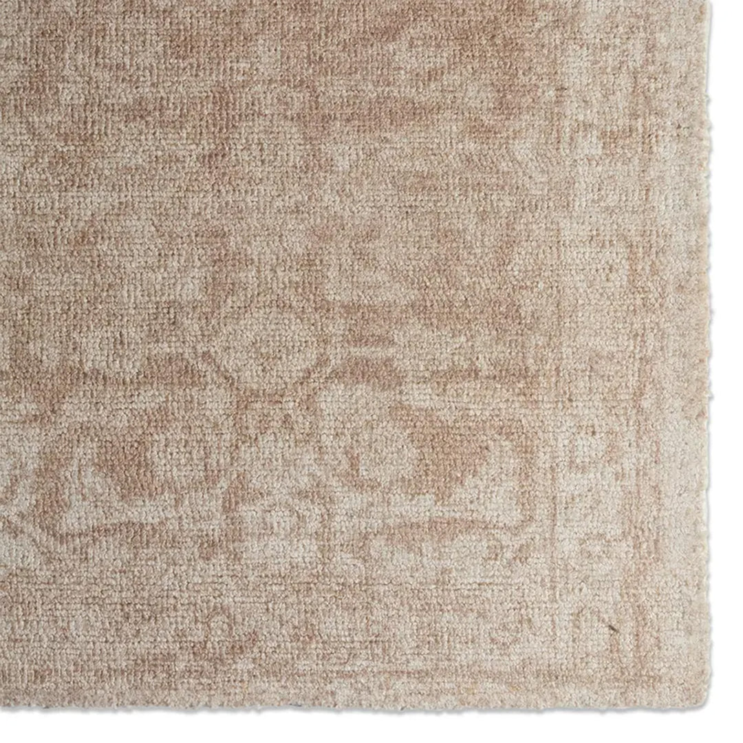 7’9 x 9’9 Rug