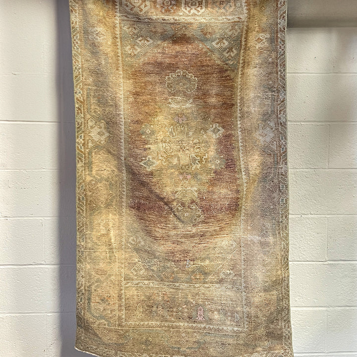 Vintage Rug No. 192