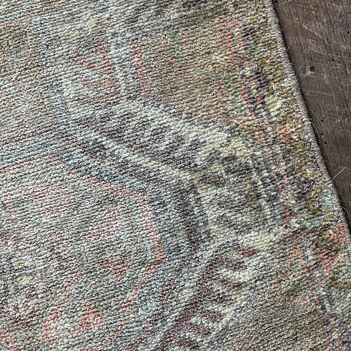 Vintage Rug No. 29