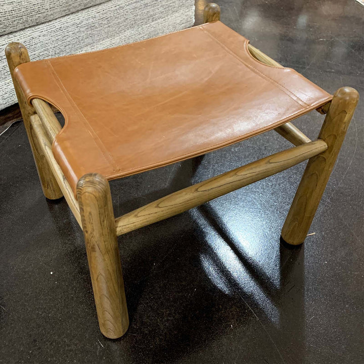 Jollie 24" Ottoman