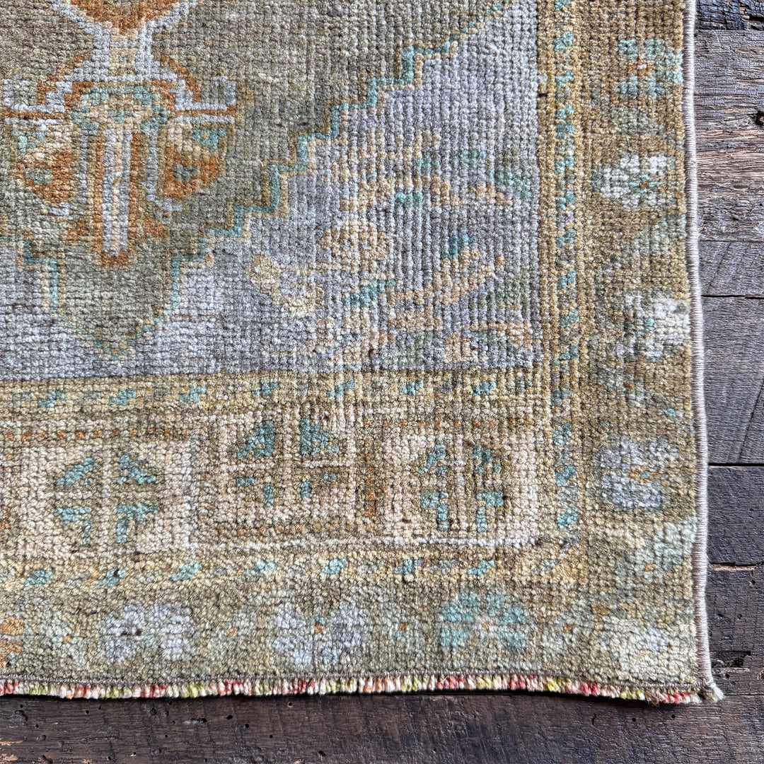 Vintage Rug No. 4