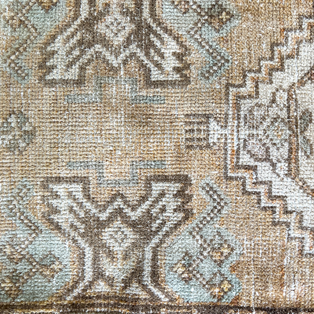 Vintage Rug No. 9