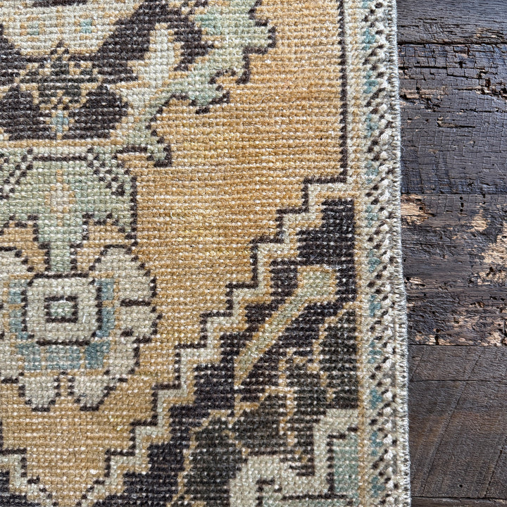 Vintage Rug No. 12