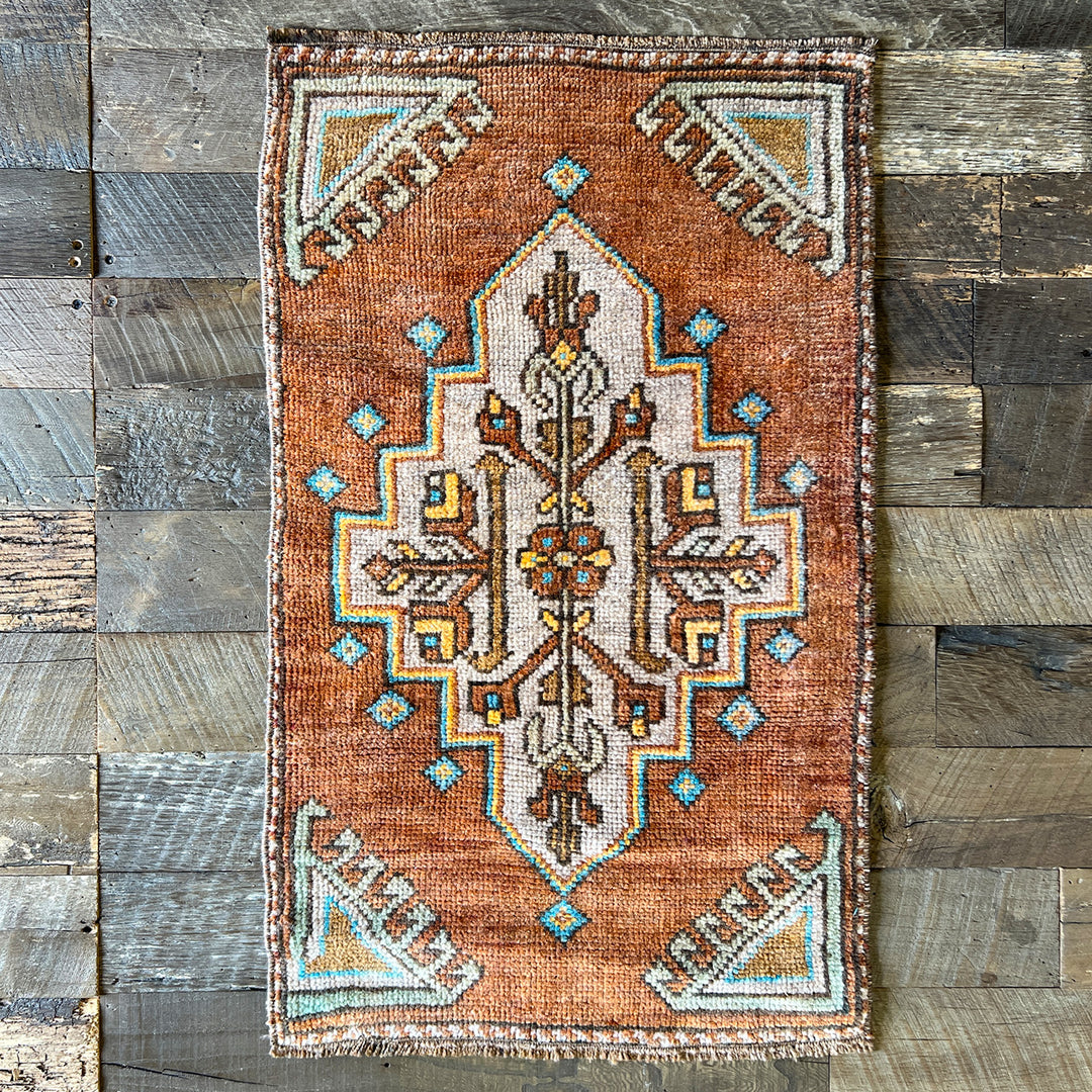 Vintage Rug No. 40
