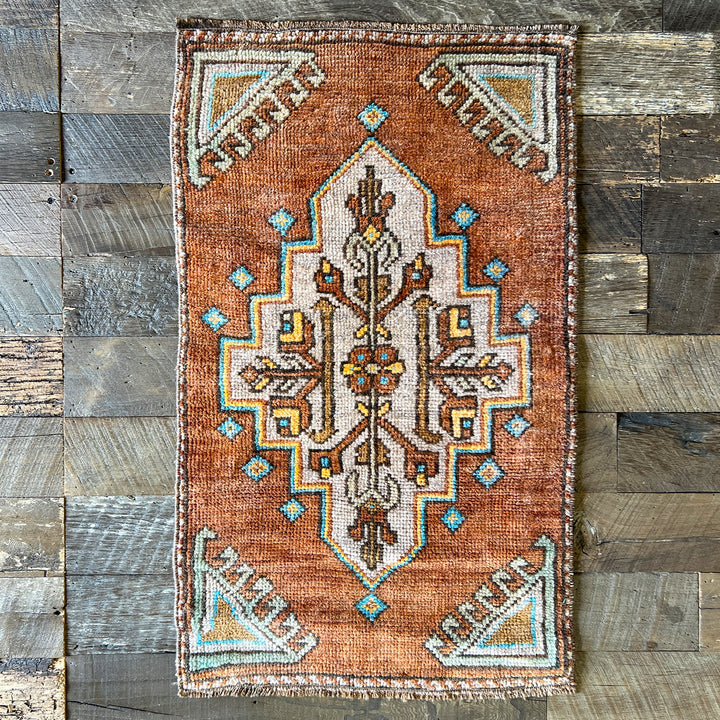 Vintage Rug No. 40