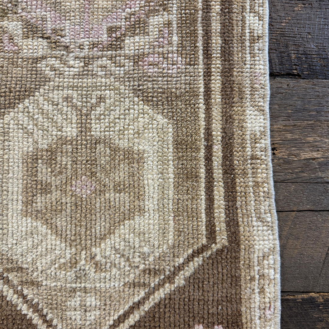 Vintage Rug No. 51