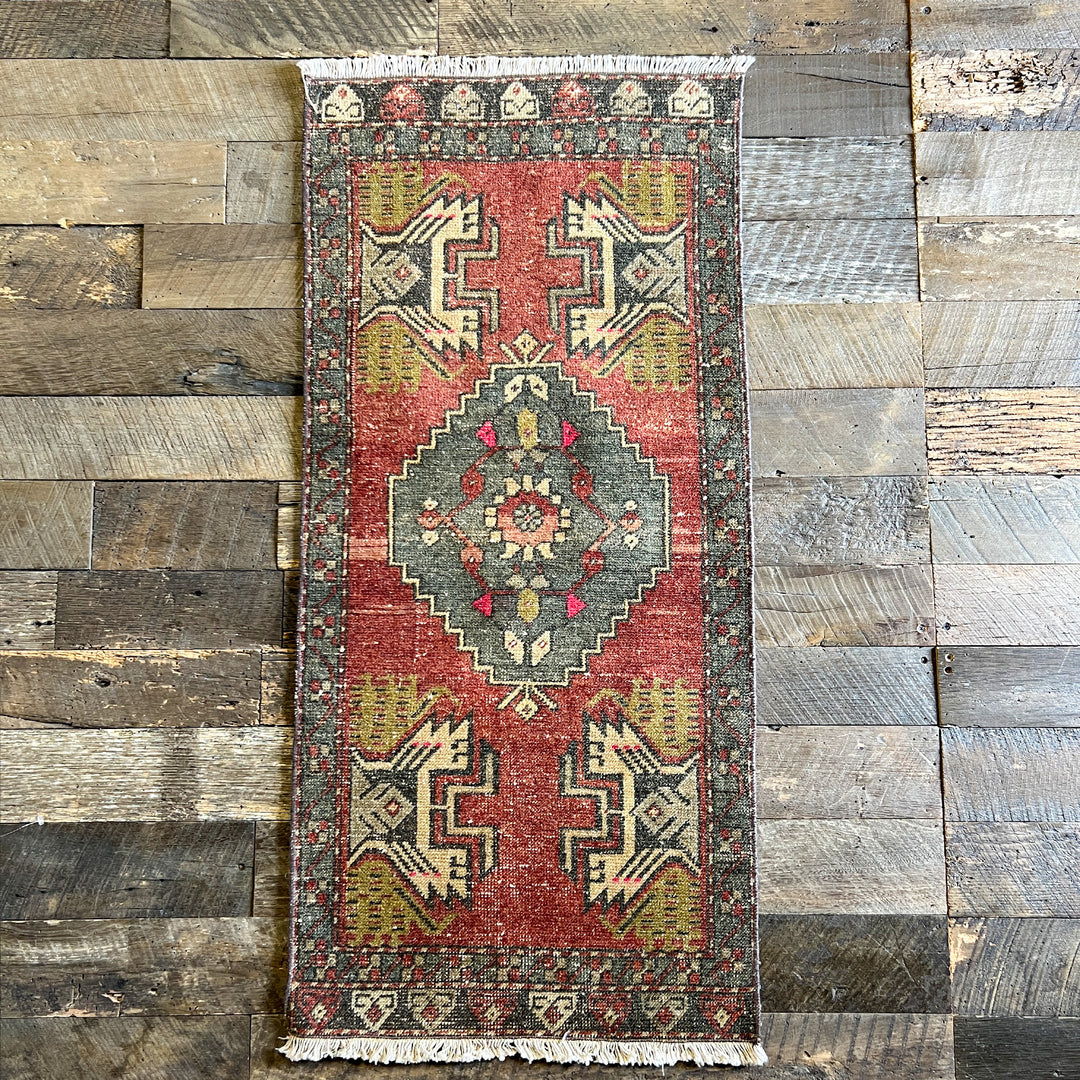 Vintage Rug No. 54