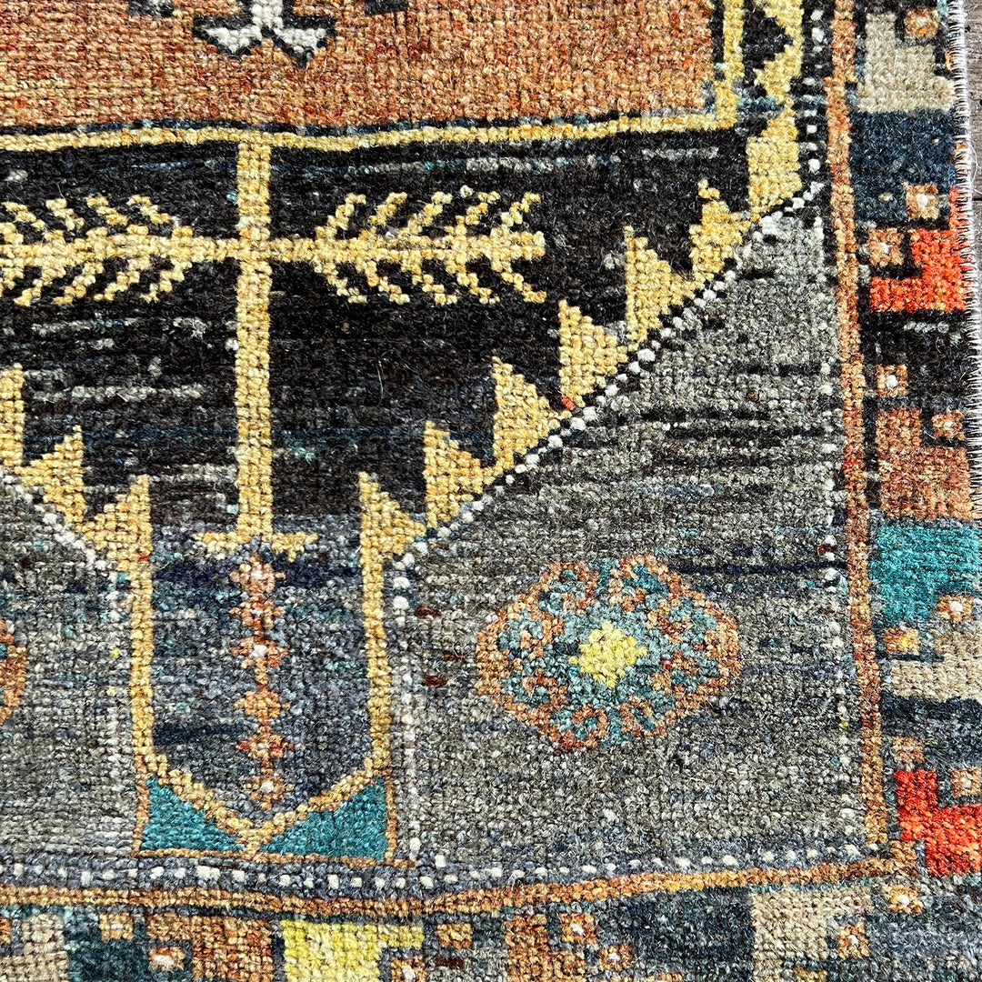 Vintage Rug No. 56