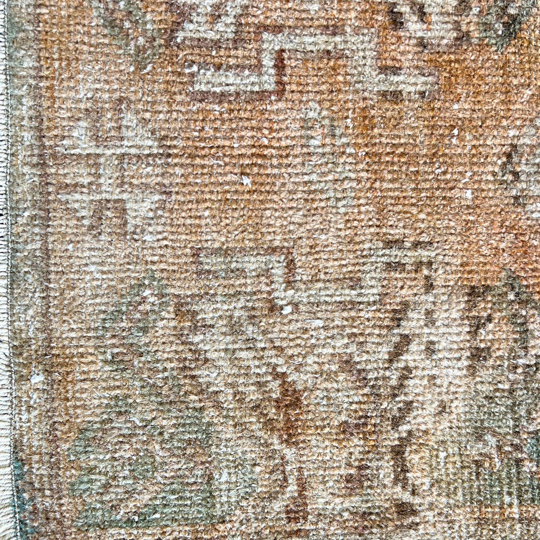 Vintage Rug No. 58