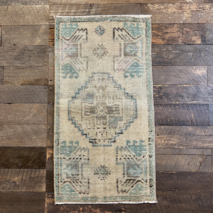 Vintage Rug No. 63