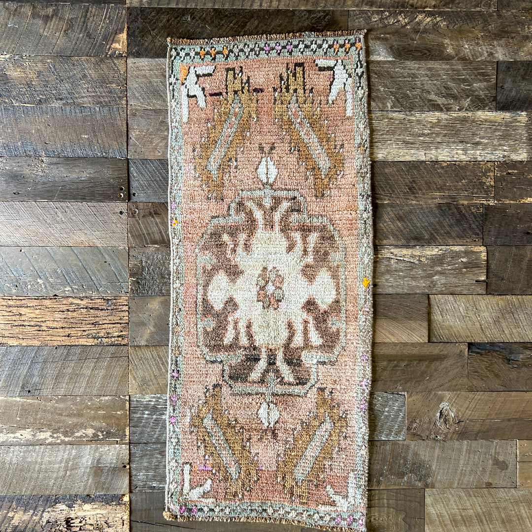 Vintage Rug No. 76