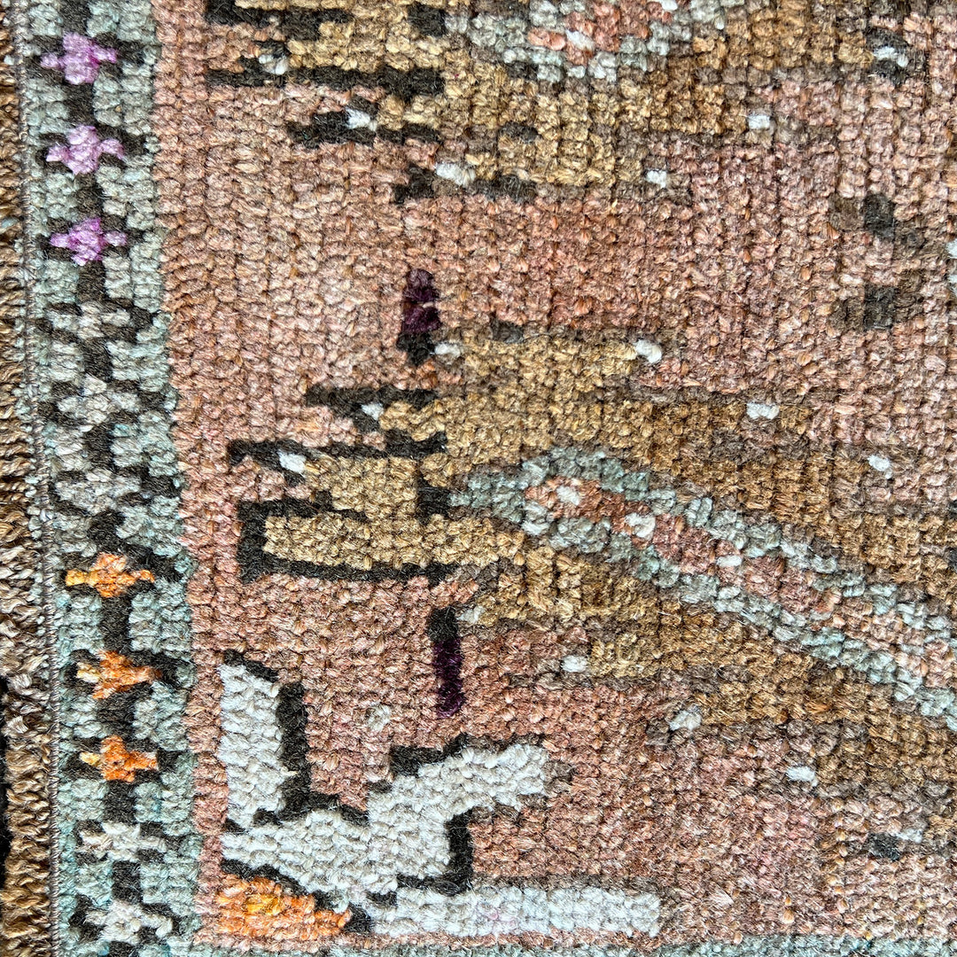 Vintage Rug No. 76