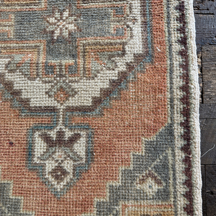 Vintage Rug No. 90