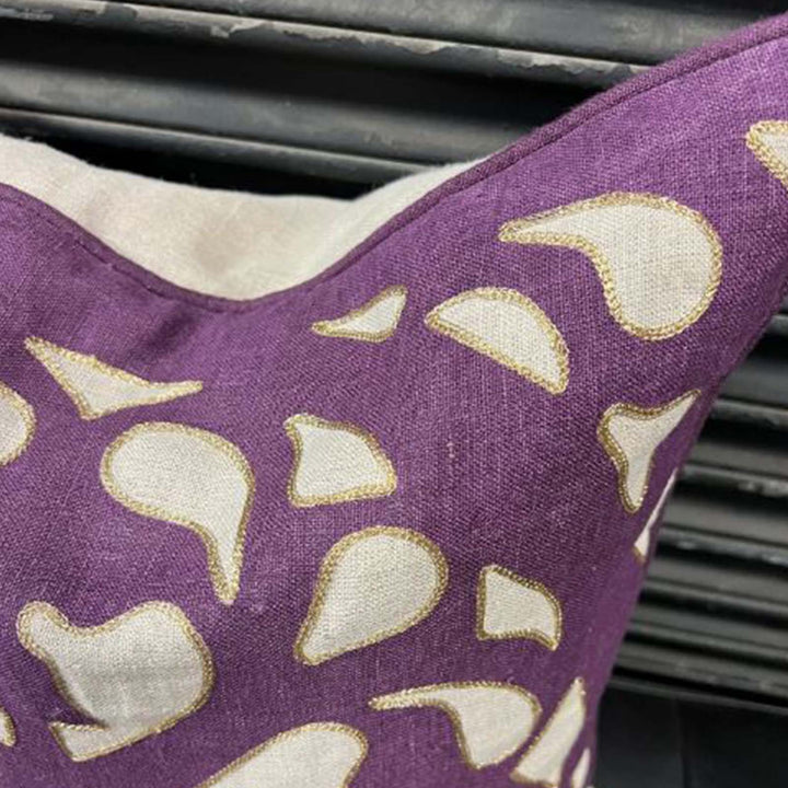 18" x 18" Pillow