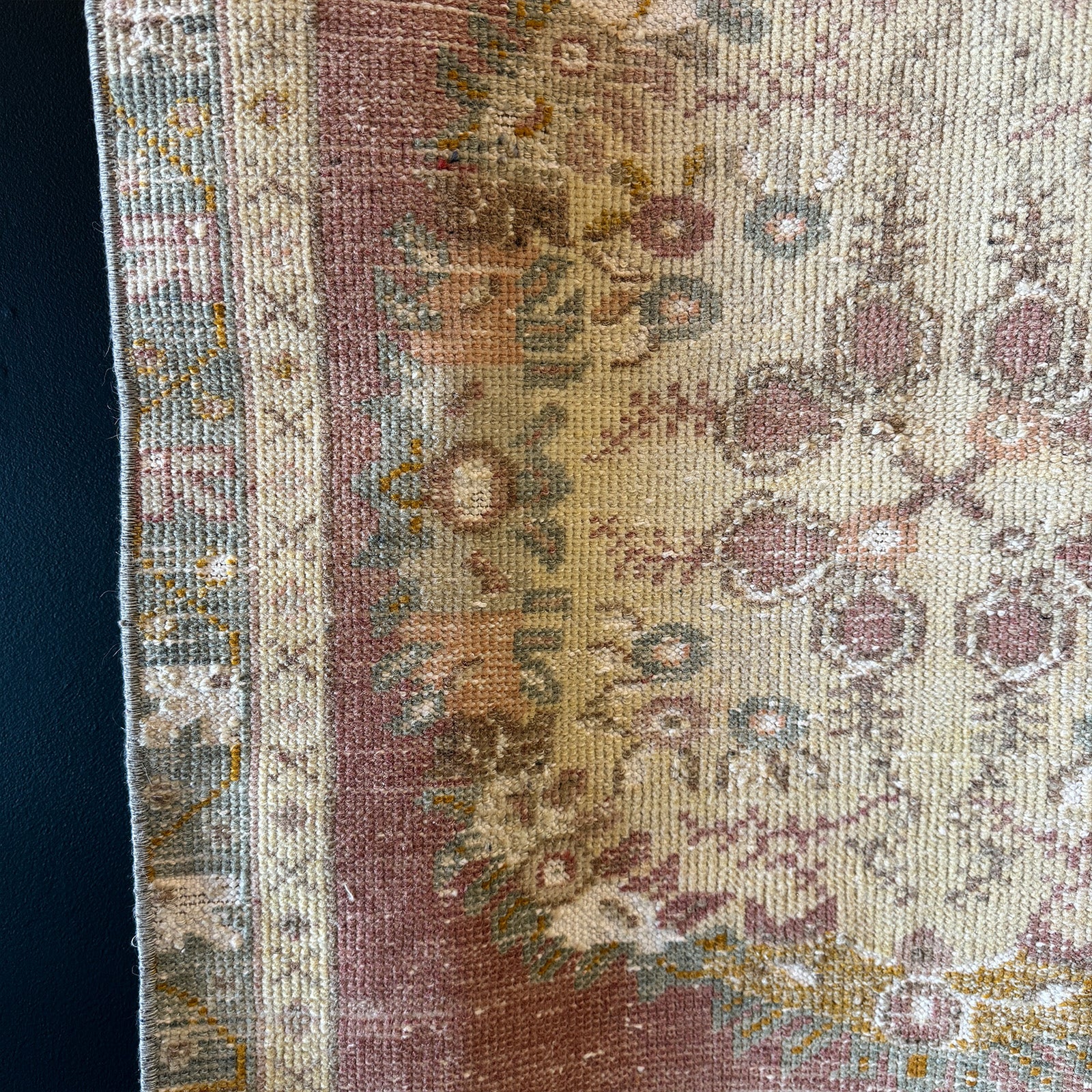 Vintage Rug No. 63