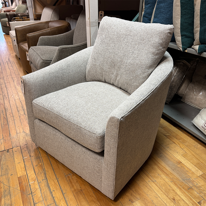 Astoria Swivel Chair