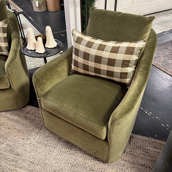 Barrie Swivel Chair