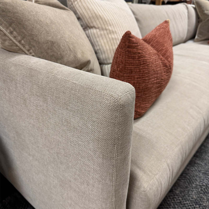 Fleur Sectional
