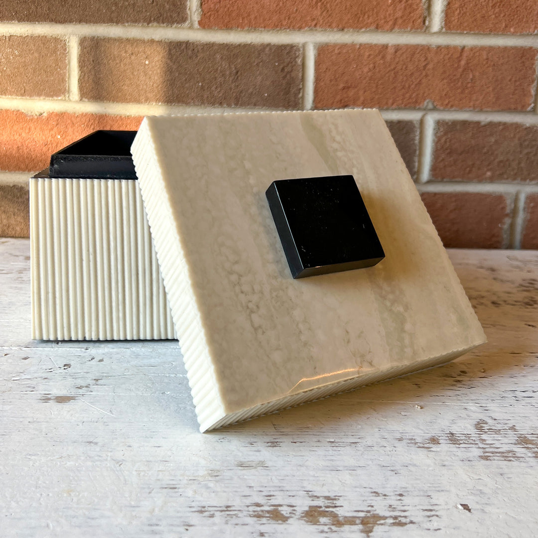 Foley Box