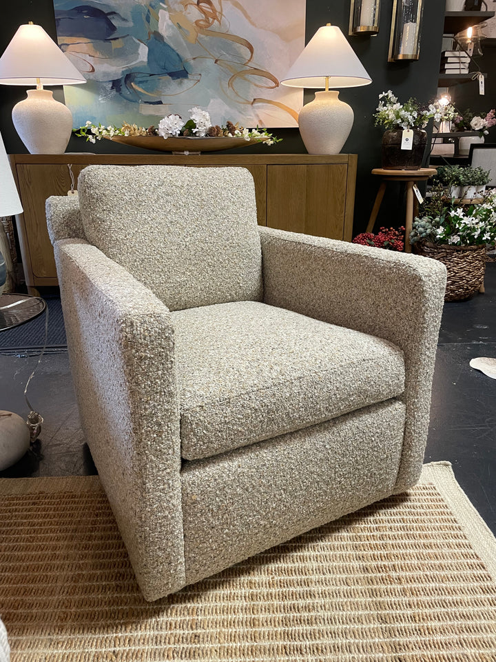 Letto Swivel Chair