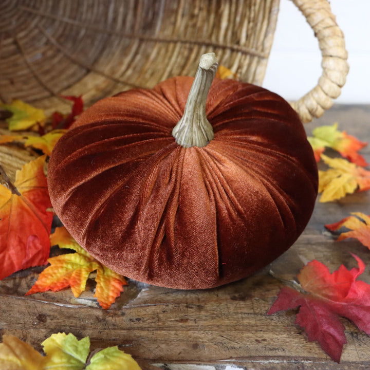 7.5" Velvet Pumpkin