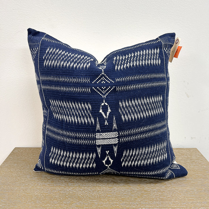 18" x 18" Pillow