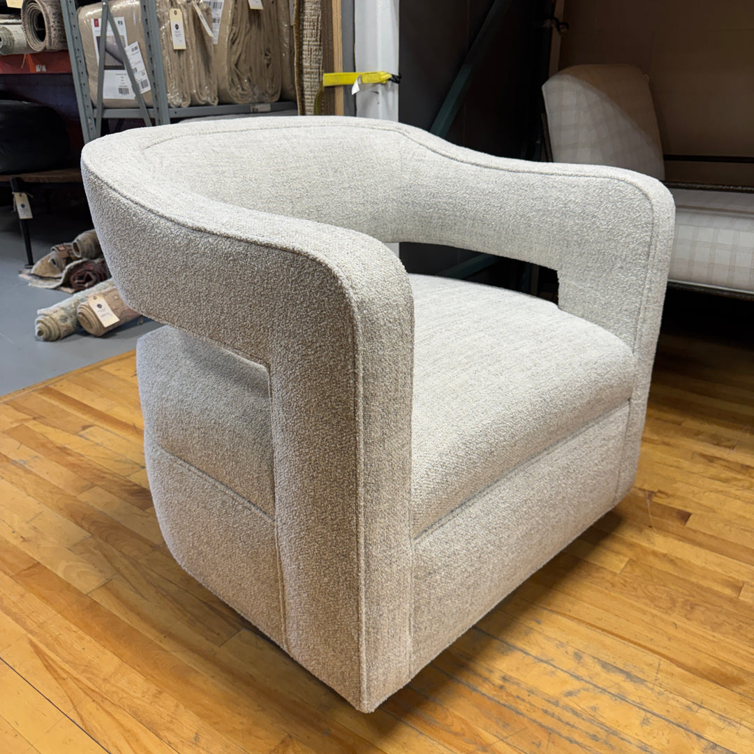 Max Swivel Chair