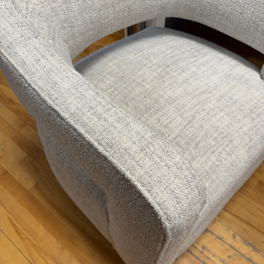 Max Swivel Chair